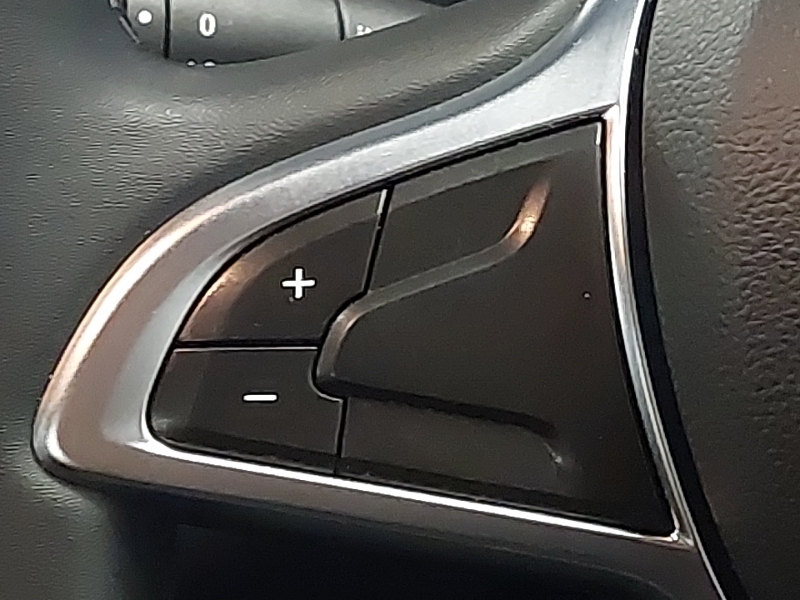 Dacia Sandero Stepway Tce Comfort Hatchback White #12