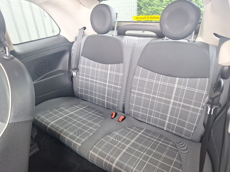 Fiat 500C 1.2 Lounge Red #6