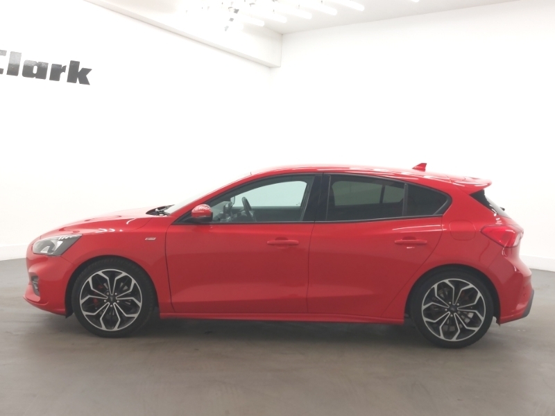 Ford Focus 1.0 Ecoboost 125 St-line X Red #4