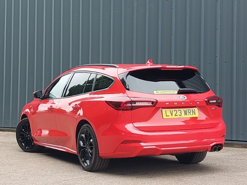 Ford Focus 1.0 Ecoboost Hybrid Mhev 155 St-line X LV23WRN Red #2