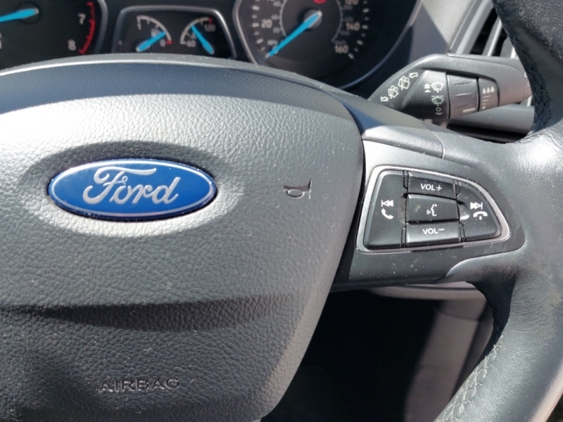 Ford Kuga Zetec Black #13