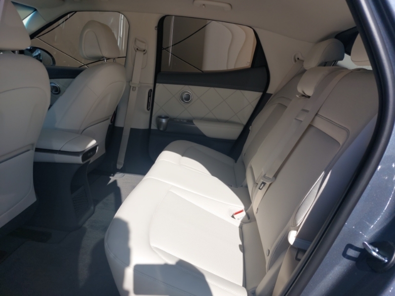 Genesis GV60 234Kw Sport 84Kwh Awd Blue #6