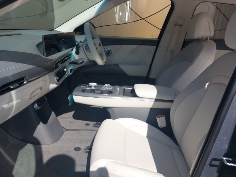 Genesis GV60 234Kw Sport 84Kwh Awd Blue #5