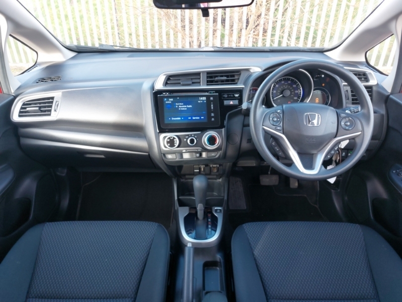 Honda Jazz 1.3 I-vtec Se Cvt Red #3