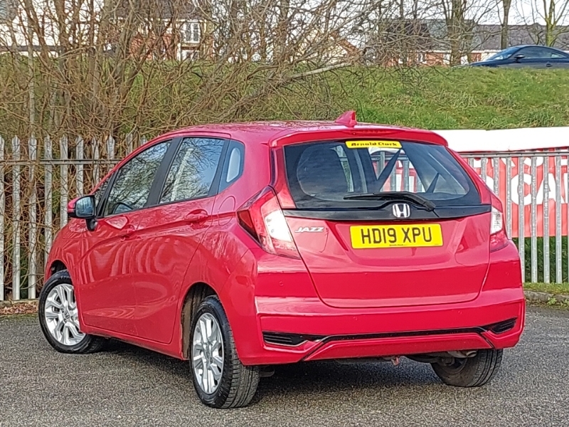 Honda Jazz 1.3 I-vtec Se Cvt Red #2