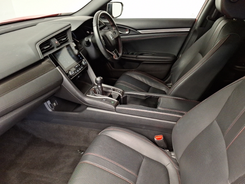 Honda Civic 1.0 Vtec Turbo 126 Sport Line Red #5