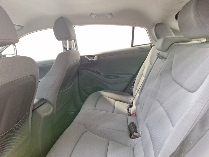 Hyundai Ioniq 1.6 Gdi Hybrid Se Connect Dct Black #6