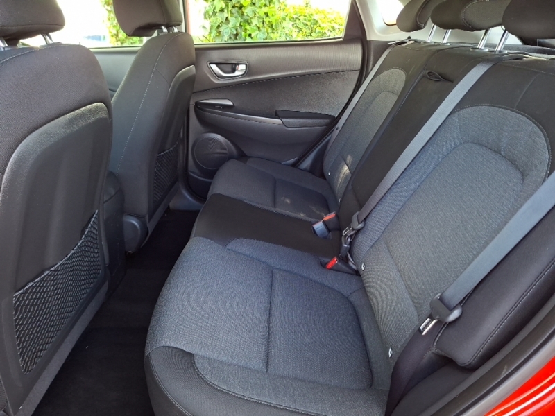 Hyundai Kona 100Kw Se Connect 39Kwh Red #6
