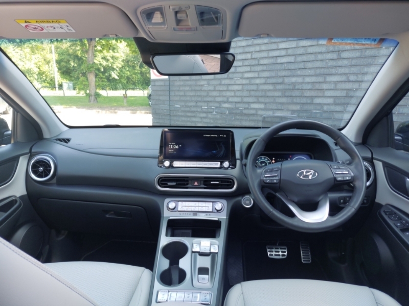 Hyundai Kona 150Kw Ultimate 64Kwh Black #3