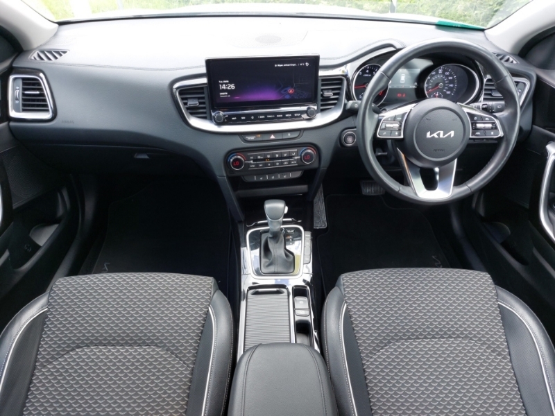 Kia Ceed 1.5T Gdi Isg 138 3 Dct White #3