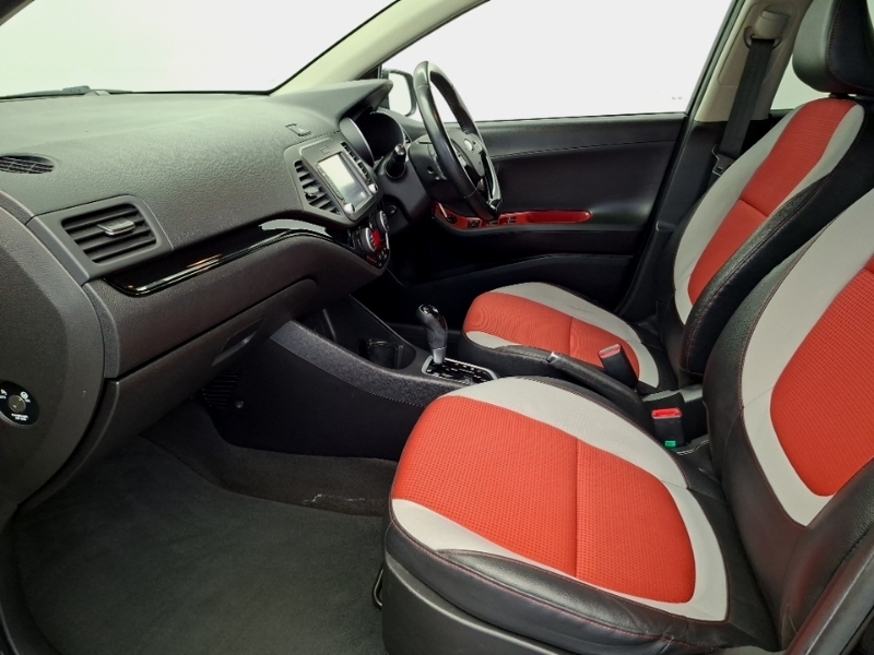 Kia Picanto 1.25 Sport Black #5