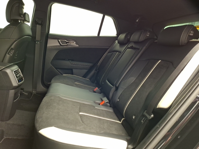 Kia Sportage 1.6T Gdi Hev Gt-line Black #6