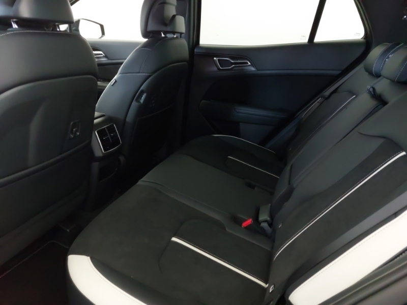 Kia Sportage 1.6T Gdi Hev Gt-line Black #6