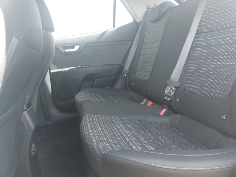 Kia Stonic 1.0T Gdi 99 2 Black #6