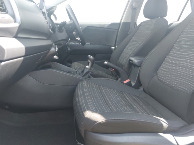 Kia Stonic 1.0T Gdi 99 2 Black #5