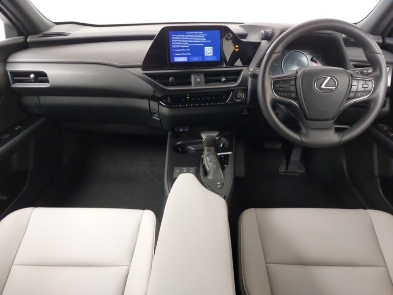Lexus UX 250H 2.0 F-sport Design Cvt Silver #3