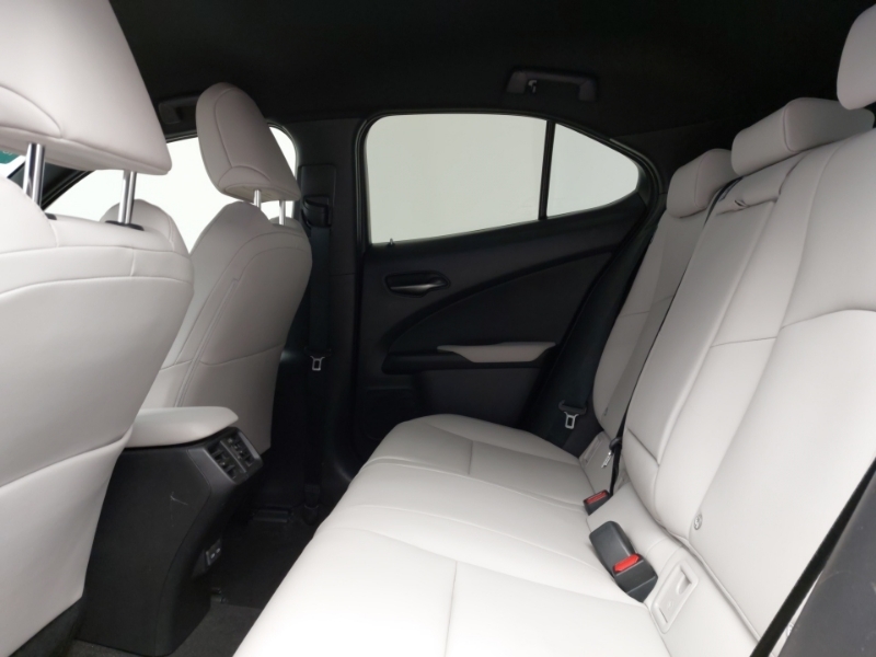Lexus UX 250H 2.0 F-sport Design Cvt Silver #6