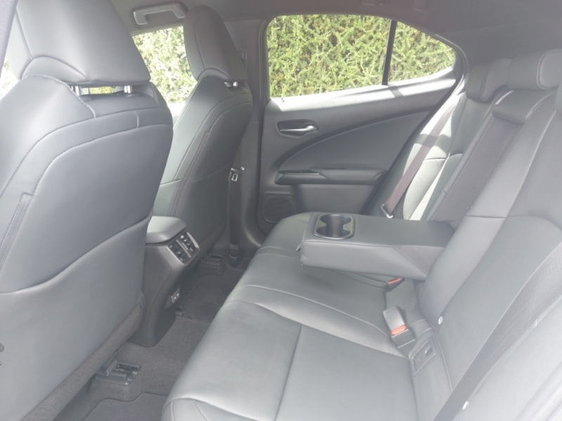 Lexus UX 250H 2.0 F-sport Design Cvt Silver #6