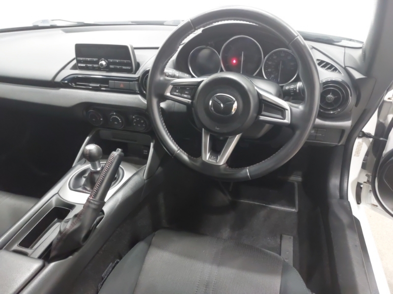 Mazda MX-5 Sport Nav #8