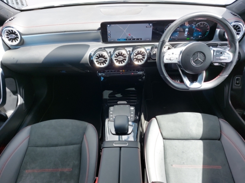 Mercedes-Benz CLA Class Cla 250E Amg Line Premium Tip White #3