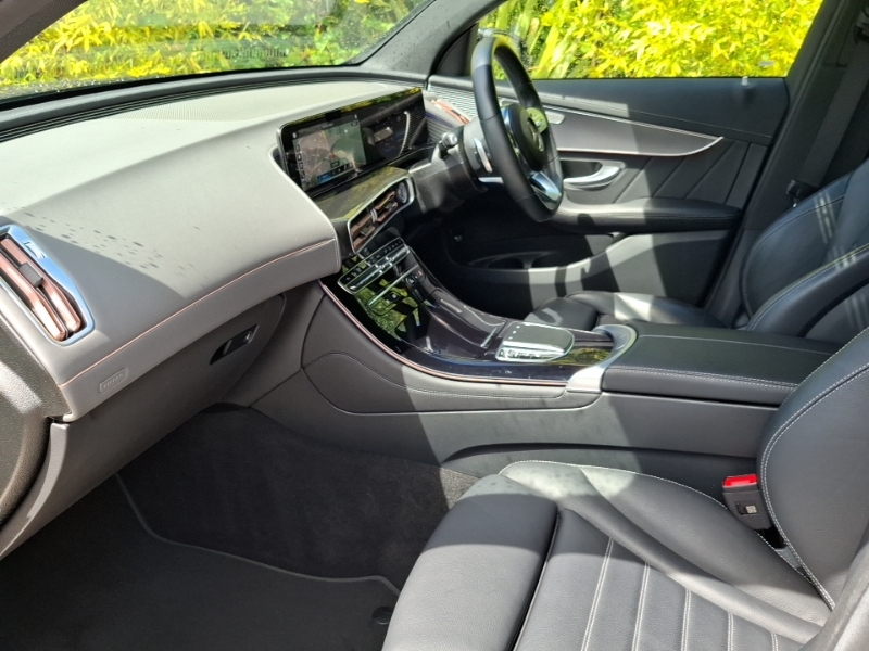 Mercedes-Benz EQC Eqc 400 300Kw Amg Line Premium 80Kwh Black #5