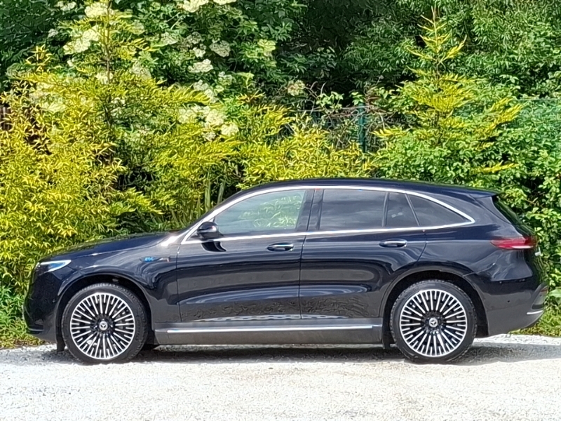Mercedes-Benz EQC Eqc 400 300Kw Amg Line Premium 80Kwh Black #4