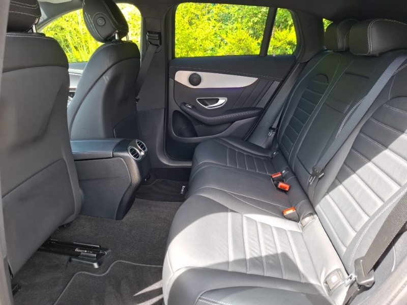 Mercedes-Benz EQC Eqc 400 300Kw Amg Line Premium 80Kwh Black #6