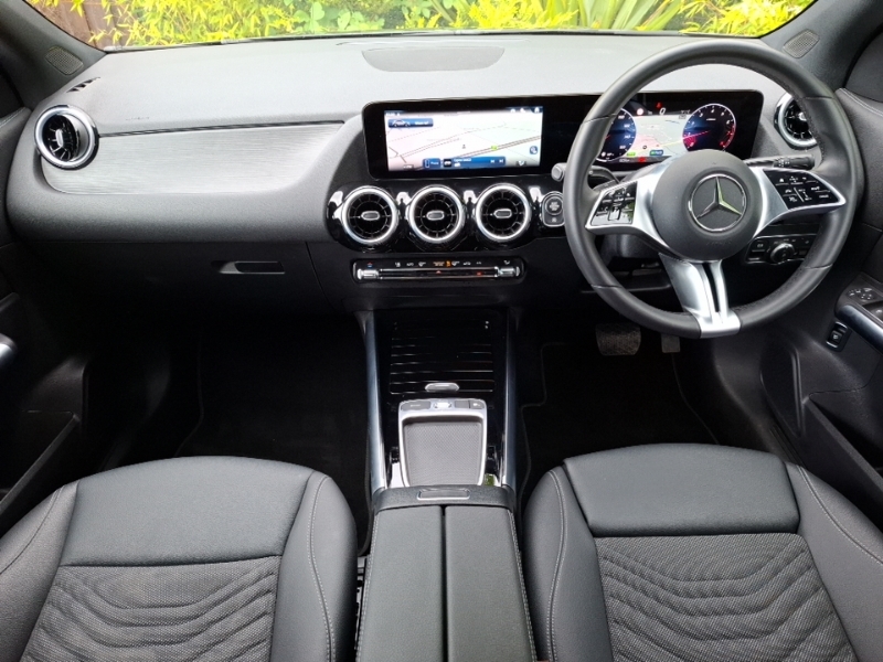 Mercedes-Benz GLA Class Gla 180 Sport Edition Grey #3