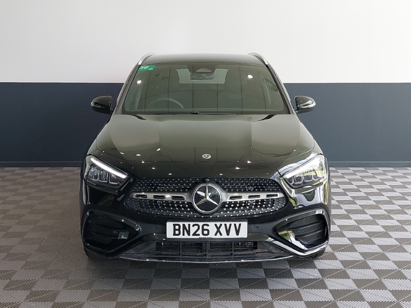 Mercedes-Benz GLA Class 200 Amg Line Executive White #14