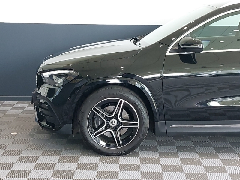 Mercedes-Benz GLA Class 200 Amg Line Executive White #19