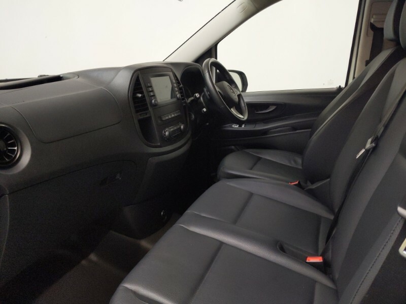 Mercedes-Benz Vito 114 Cdi Pro 9-Seater 9G-tronic KN24OJR White #5