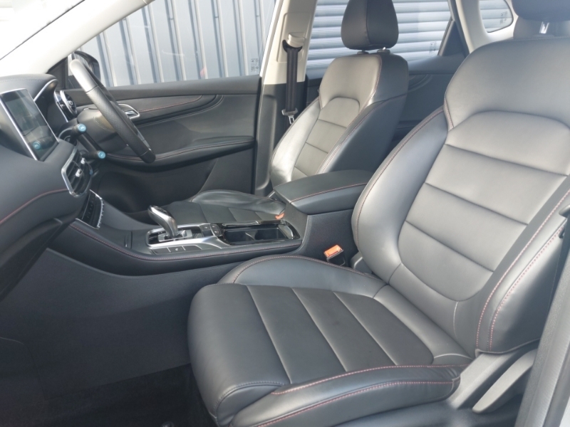 MG HS 1.5 T-gdi Excite Dct Silver #5