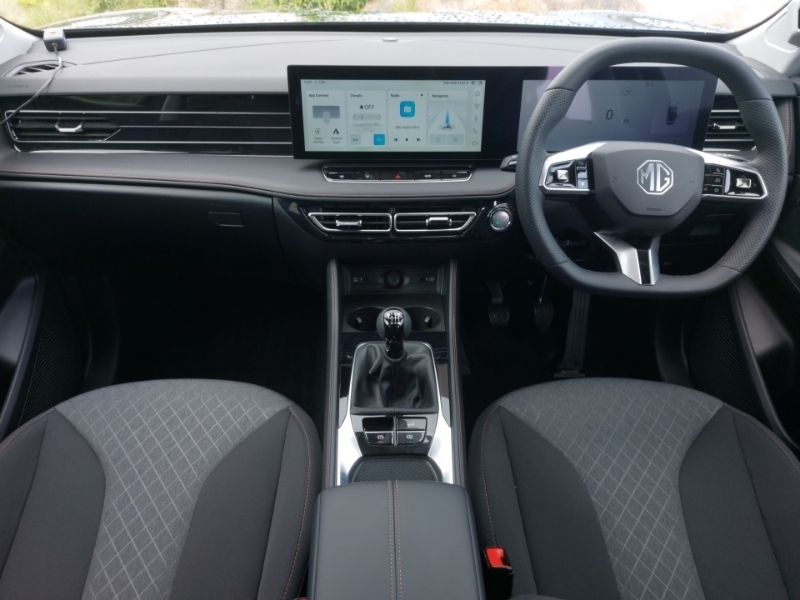 MG HS 1.5 T-gdi Se Black #3