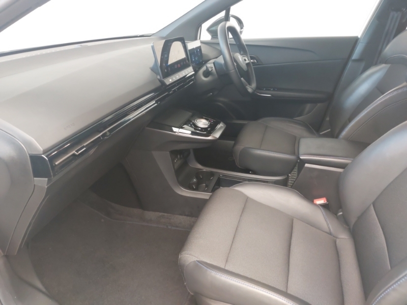 MG MG4 150Kw Trophy Ev Long Range 64Kwh White #5