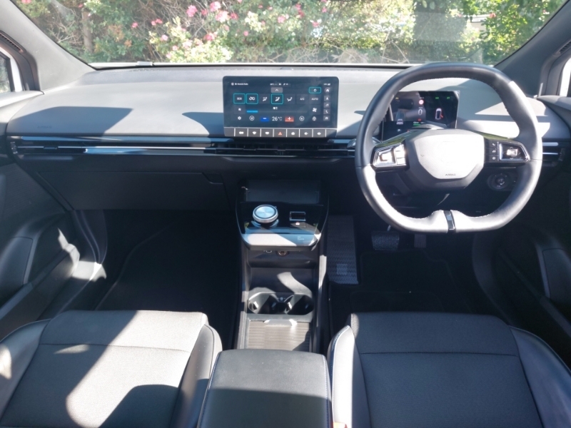 MG MG4 150Kw Trophy Ev Long Range 64Kwh White #3