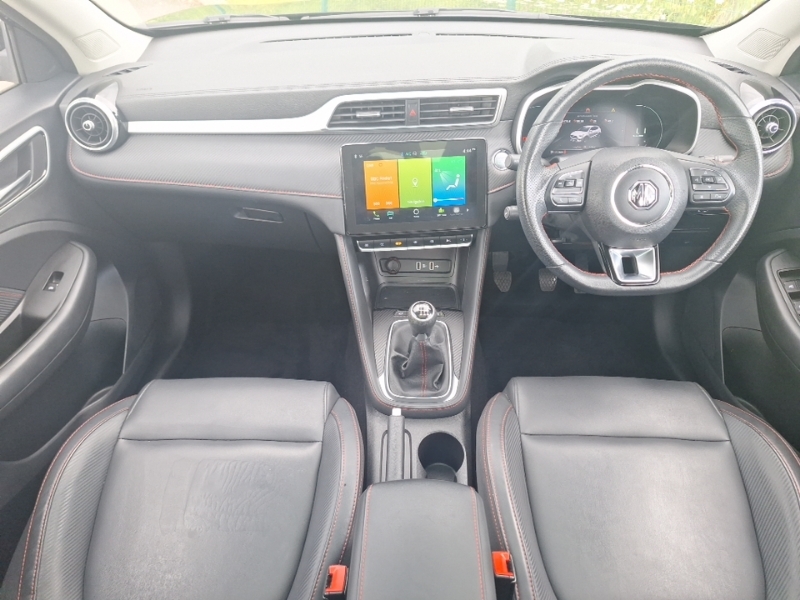 MG ZS 1.0T Gdi Exclusive Black #3