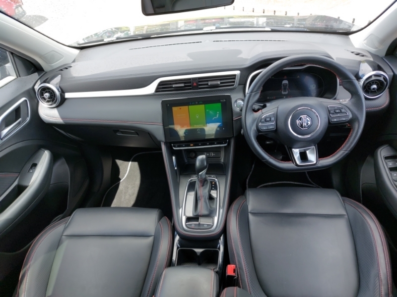 MG ZS 1.0T Gdi Exclusive Dct Black #3