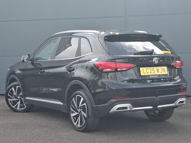 MG ZS 1.5 Hybrid Trophy Black #2