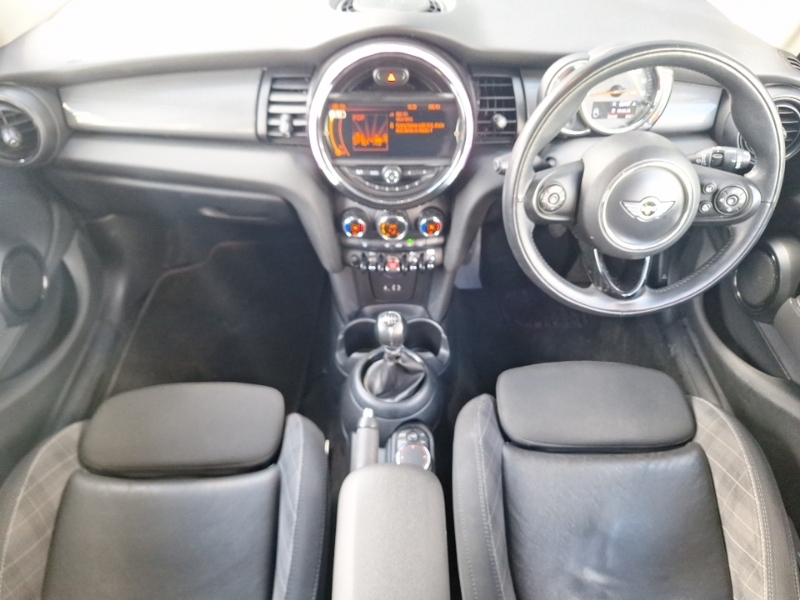 Mini Hatch 1.5 Cooper D YL67ZRF White #3