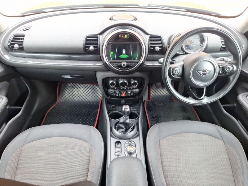 Mini Clubman 1.5 Cooper Classic 6Dr SO68KTX Red #3