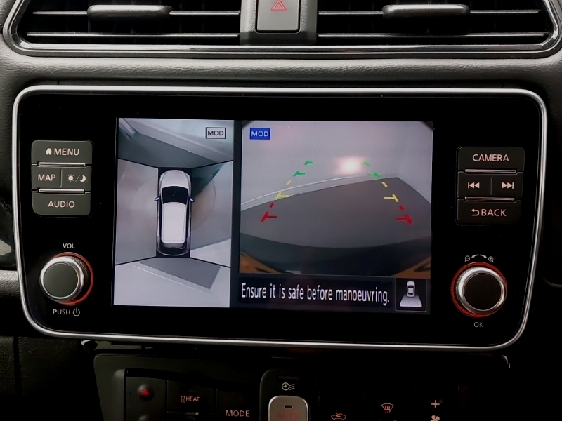 Nissan Leaf Hatchback Grey #9