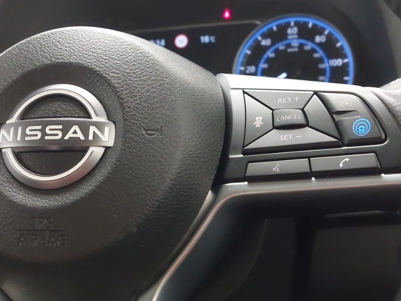 Nissan Leaf Hatchback Grey #13