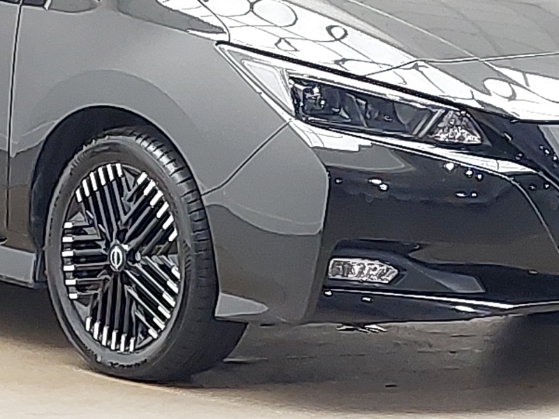 Nissan Leaf Hatchback Grey #20