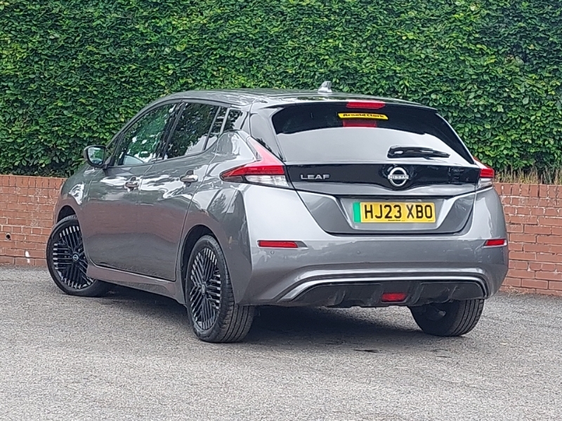 Nissan Leaf 110Kw N-connecta 39Kwh HJ23XBO Grey #2