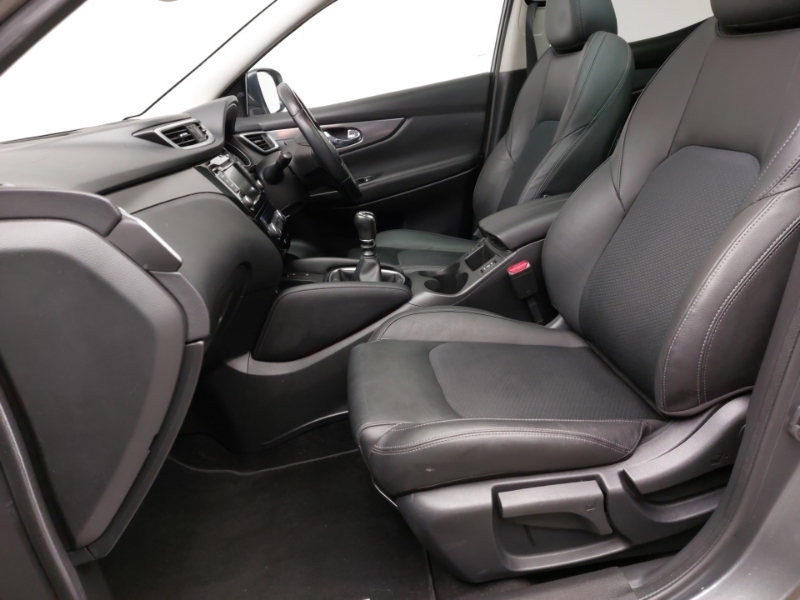 Nissan Qashqai 1.7 Dci Tekna Grey #5