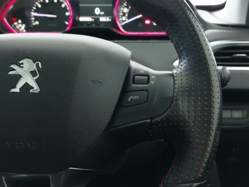 Peugeot 2008 2008 Active Red #13