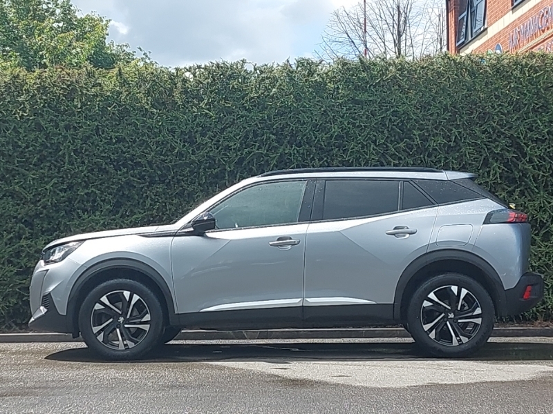 Peugeot 2008 1.2 Puretech Allure Premium Grey #4