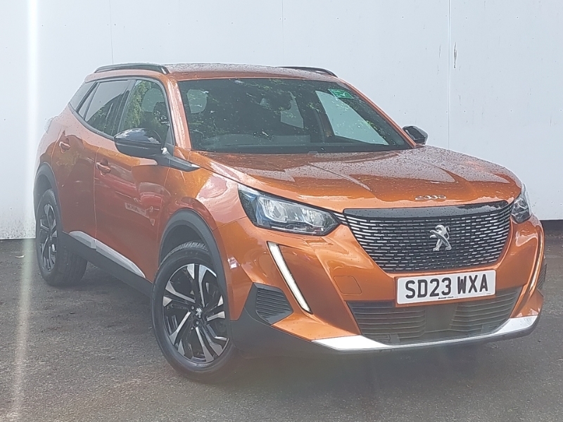 Peugeot 2008 1.2 Puretech Allure Premium Orange