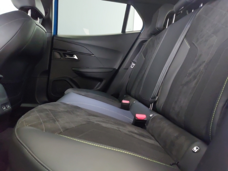 Peugeot e-2008 100Kw Gt 50Kwh Blue #6
