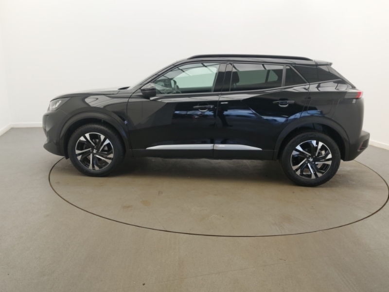 Peugeot 2008 1.2 Puretech Allure Premium Black #4